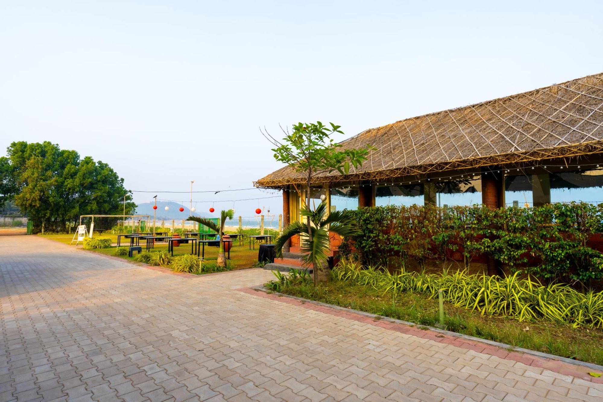 Shore Front Resort Višákhapatnam Exteriér fotografie